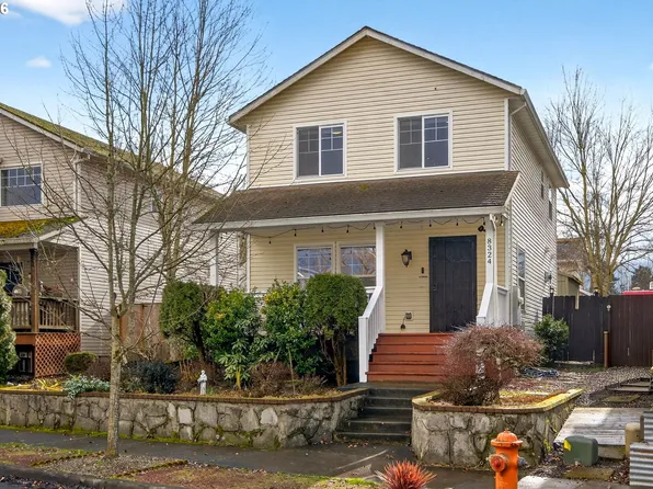 8324 N Johnswood Dr, Portland, OR 97203