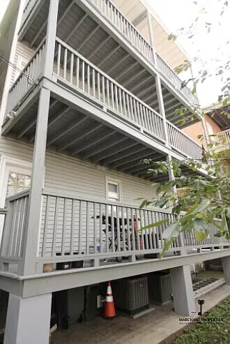 PRIVATE FIRST FLOOR DECK