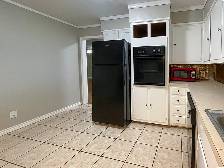 110 E San Benito Dr — Photo 13