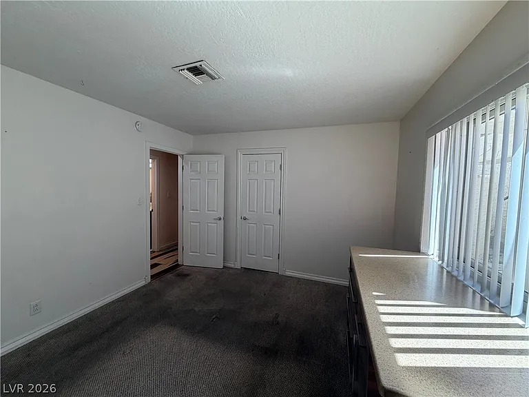 3194 Bel Air Dr — Photo 31