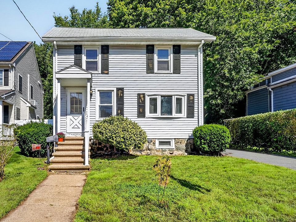 1st image of 79 Maple St