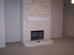 208 Shawnee Trl, Alvarado, TX 76009