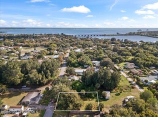 3725 Palm Ave, Micco, FL 32976