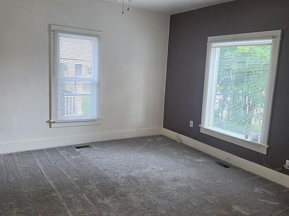 5th image of 1811 N Nora St