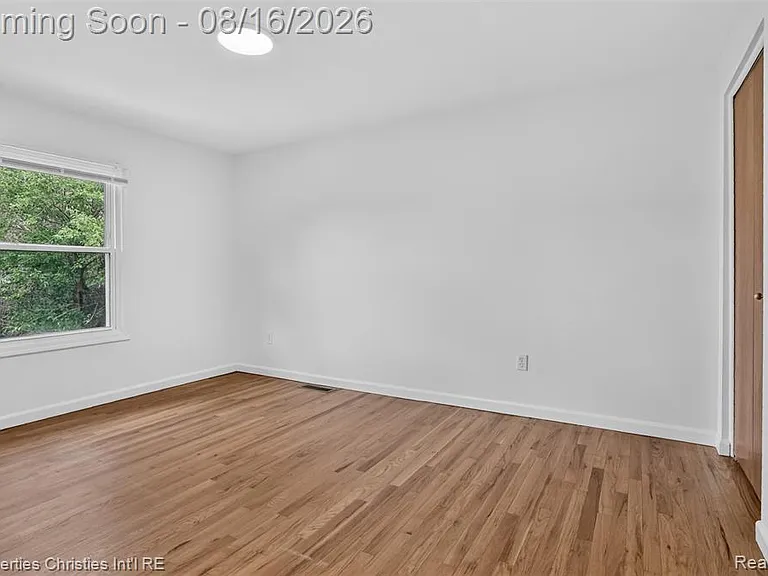 2834 Rossmoor Cir — Photo 23