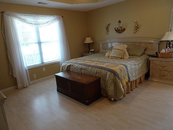 5th image of 444 Willowwind Dr