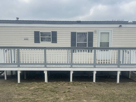 2nd image of 7317 W Cir NE #K317