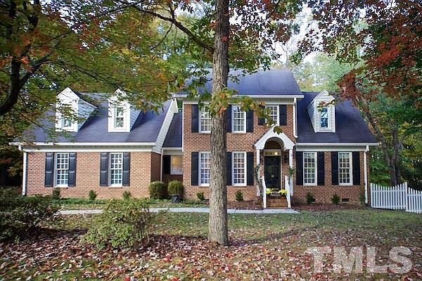 1st image of 16 Drucilla Ct