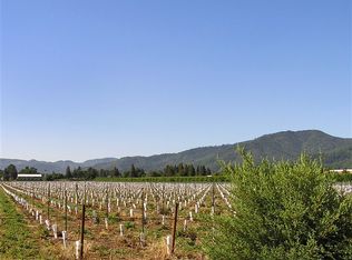 226 Vichy Springs Rd, Ukiah, CA 95482