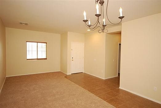 4th image of 962 W Calle Valenciana
