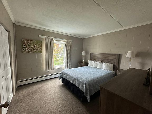 4th image of 30 Milliken St Floor 2