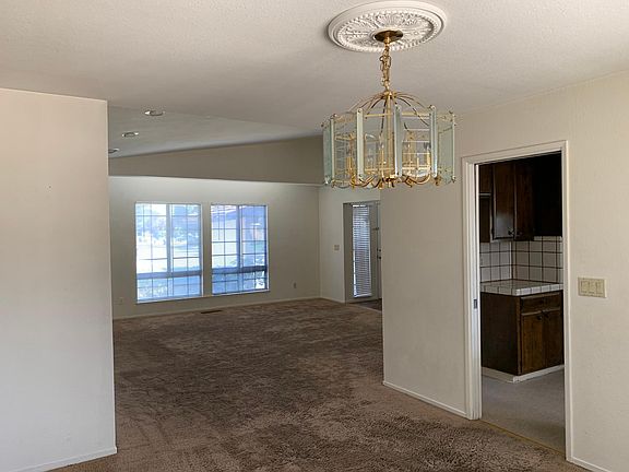 4th image of 2034 Angelico Cir