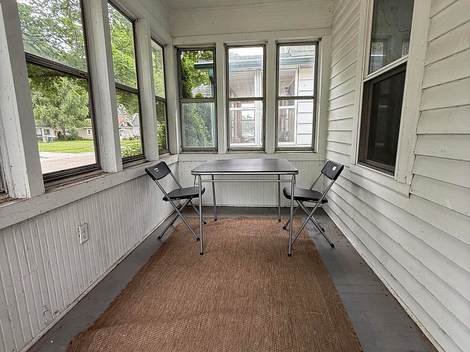 68 W Maxlow Ave, photo 3