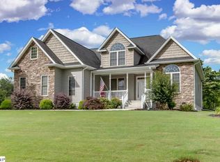 512 Serria Way, Seneca, SC 29678