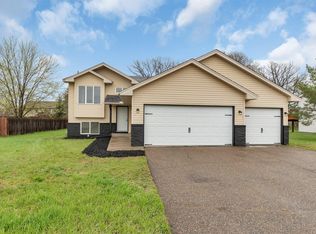 5026 Bluff Rd, Big Lake, MN 55309