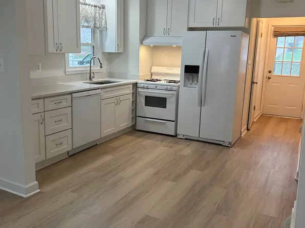 172 Beach St #2, Warrenton, VA 20186