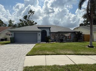 609 46th St E, Bradenton, FL 34208