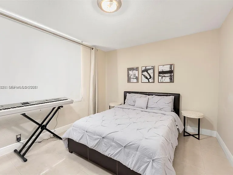 1200 West Ave #725 — Photo 9