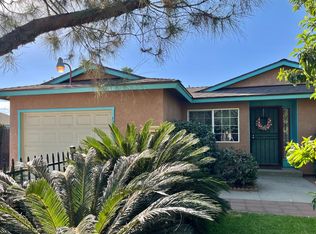 1291 Hume Dr, Sanger, CA 93657