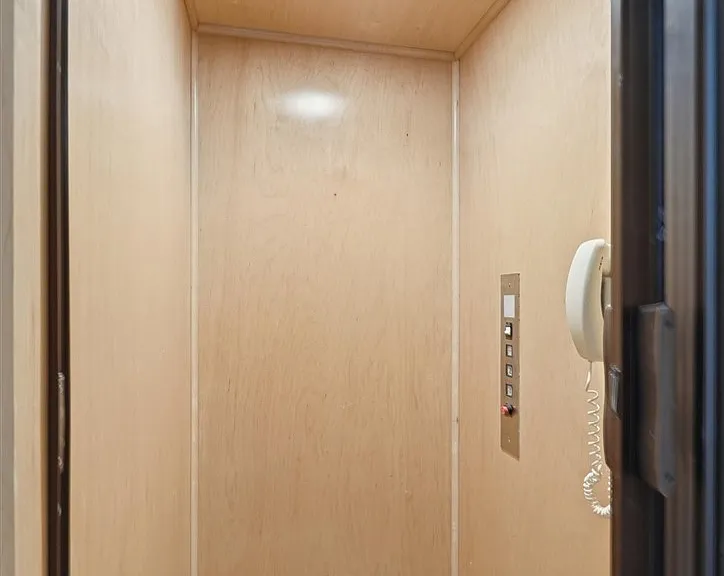 2406 Ocean Dr — Photo 20