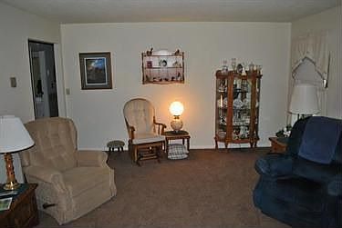 5th image of 8288 Eastwood St