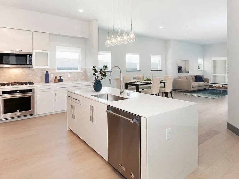 Explore the breathtaking interiors of our penthouse residences