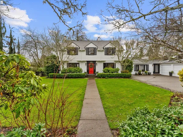 1250 SW Englewood Dr, Lake Oswego, OR 97034