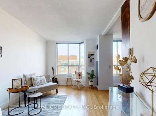 284 Bloor St W #806, Toronto, ON M5S 3B8