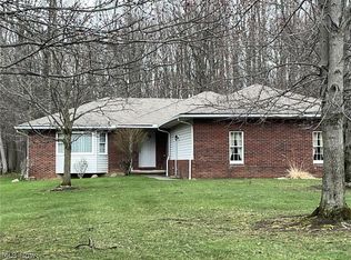 17615 Alexander Rd, Bedford, OH 44146