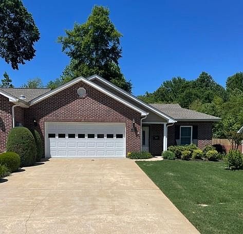 1st image of 341B Paris Harbor Dr