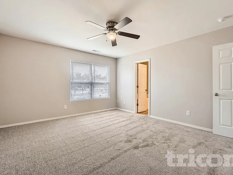 6304 Ziegler Ln — Photo 9