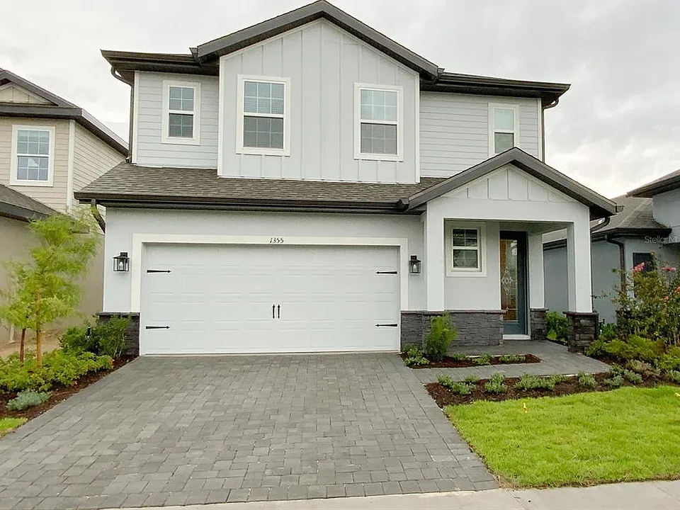 1355 Greenfield Loop