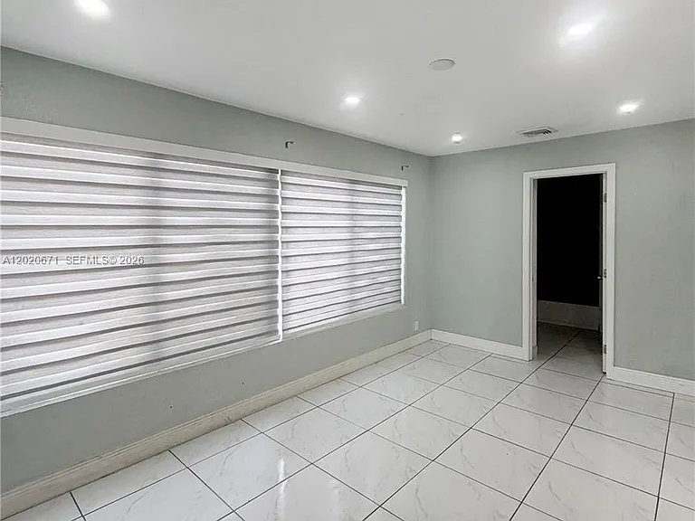 17311 NW 49th Ave — Photo 14