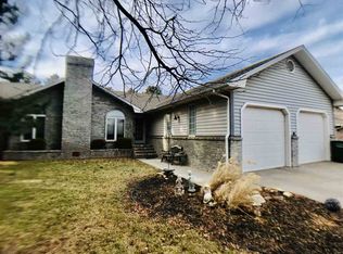 2303 Robin Rd, Dodge City, KS 67801