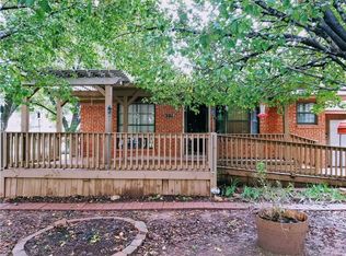 201 SW 8th St, Lindsay, OK 73052
