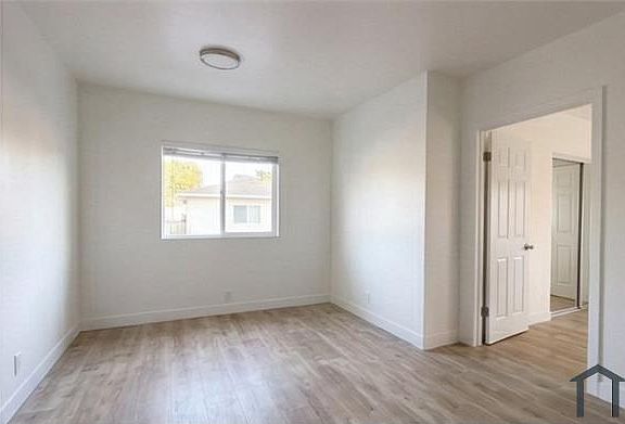 4th image of 4362 Folsom St