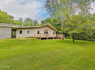 144 Snyder Rd, Northumberland, PA 17857