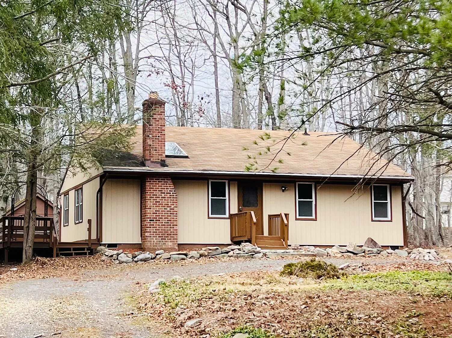 1122 Seven Nations Dr photo 1