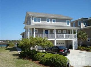 80 W Pelican Dr, Wrightsville Beach, NC 28480