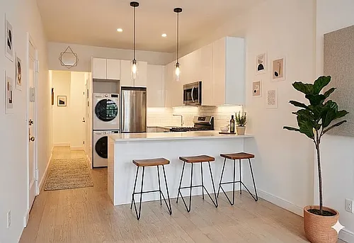 838 2nd Ave #2 Photo 1
