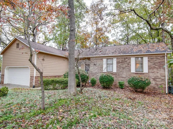 5001 Belford Ct, Charlotte, NC 28226