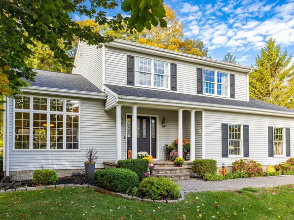 71 Woodberry Hill Drive, Southington, CT 06489