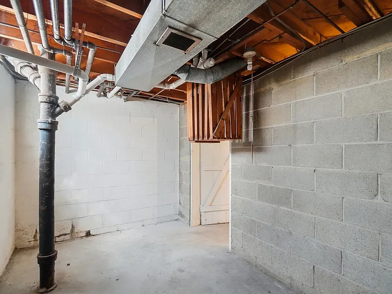 1551 King Ave #D — Photo 25