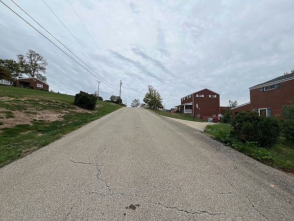 5th image of 5146 Hazel St