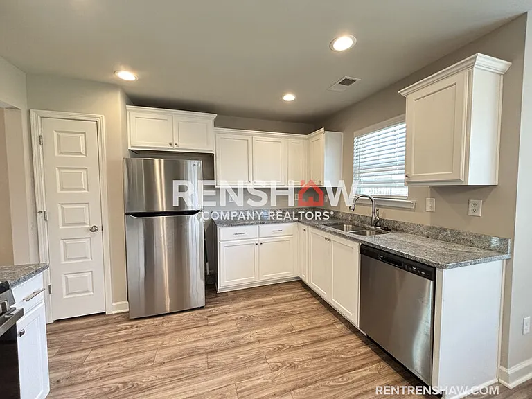 8667 Bryce Evita Dr — Photo 14