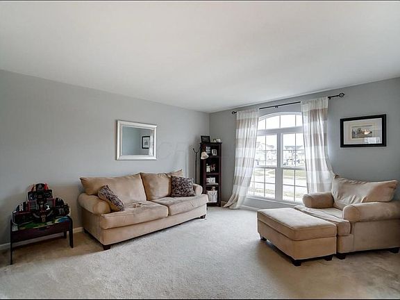 2nd image of 342 McElhinny Ln