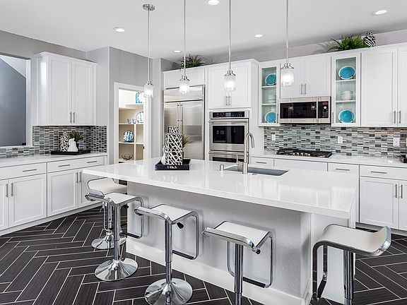 Refined kitchen with island