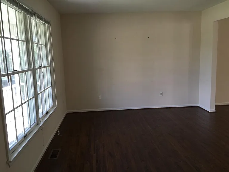 3217 Pinebluff Ct — Photo 11