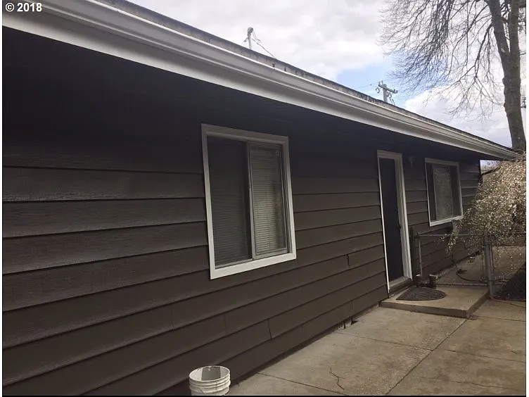 7955 SW 45th Ave photo 1