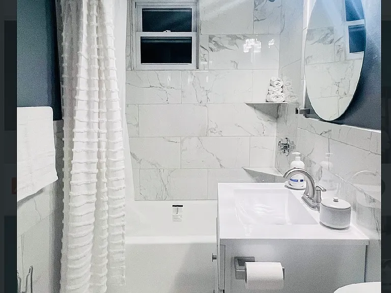 19 Hazelton St #1 — Photo 7